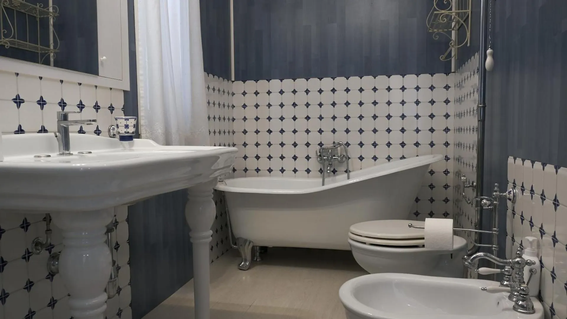 Apartamento Maison Capodimonte Nápoles Italia